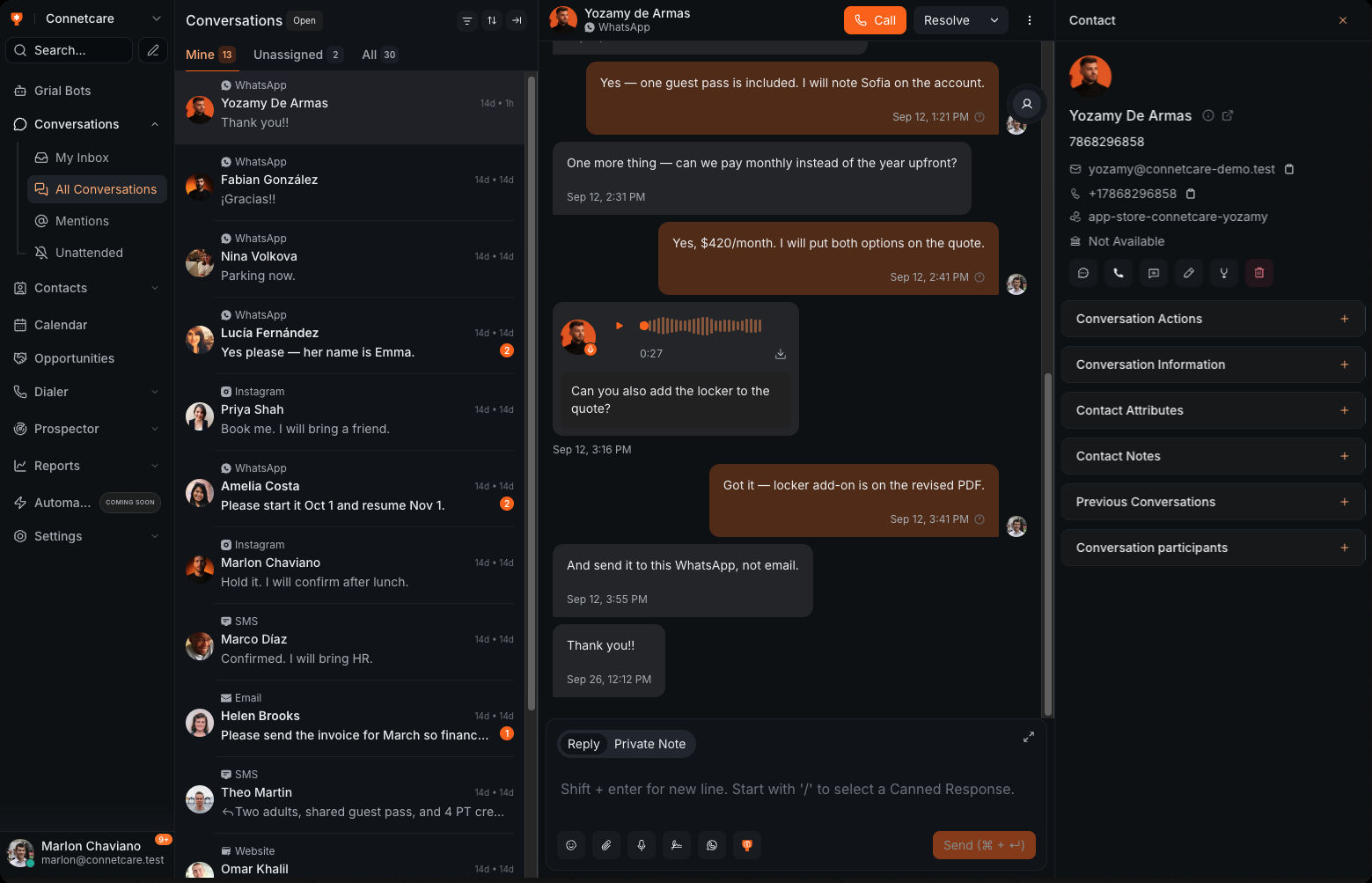 Conversaciones de Grialink, con la bandeja compartida, un hilo de WhatsApp abierto y la ficha del contacto